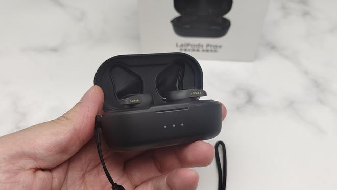 耳机评测：三年磨一剑降噪与音质的完美融合爱游戏app览邦LaiPods Pro+(图2)