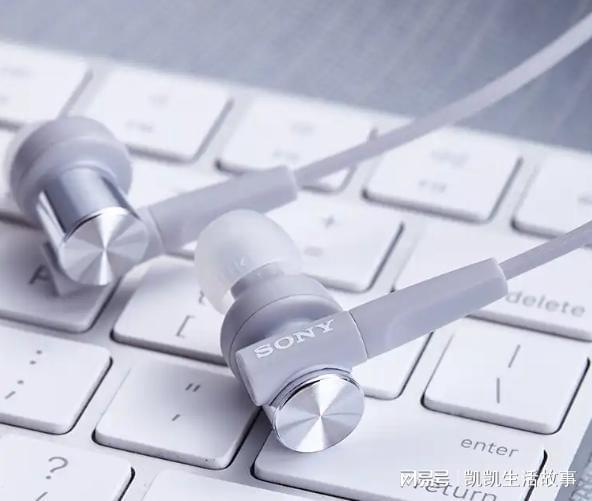 备音效出色的立体声耳机3款ayx爱游戏app功能完(图2)